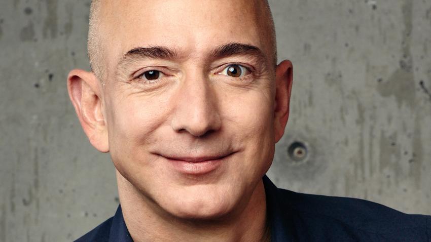 jeff bezos eye